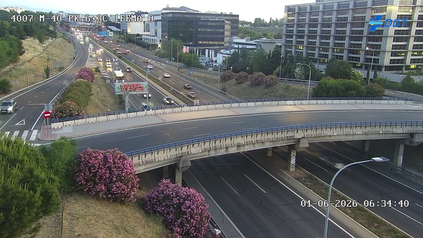 Madrid — M-40 km 6