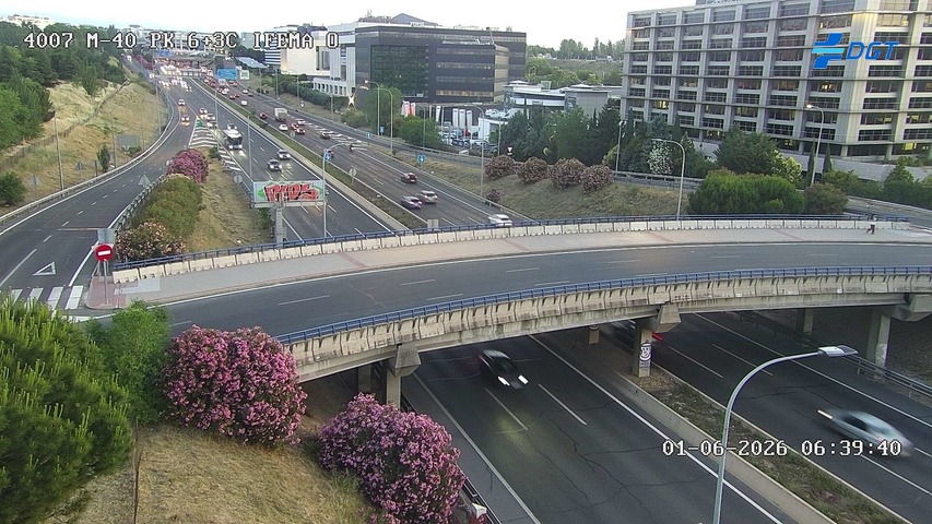 Madrid — M-40 km 6