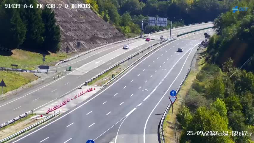 Cámara Vega de Valcarce (Km 438)