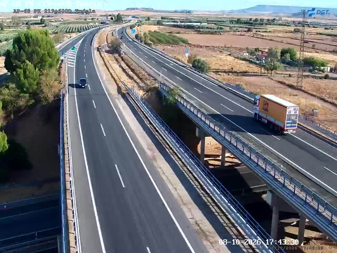 Cámara de tráfico en la AP-68, km 219.6