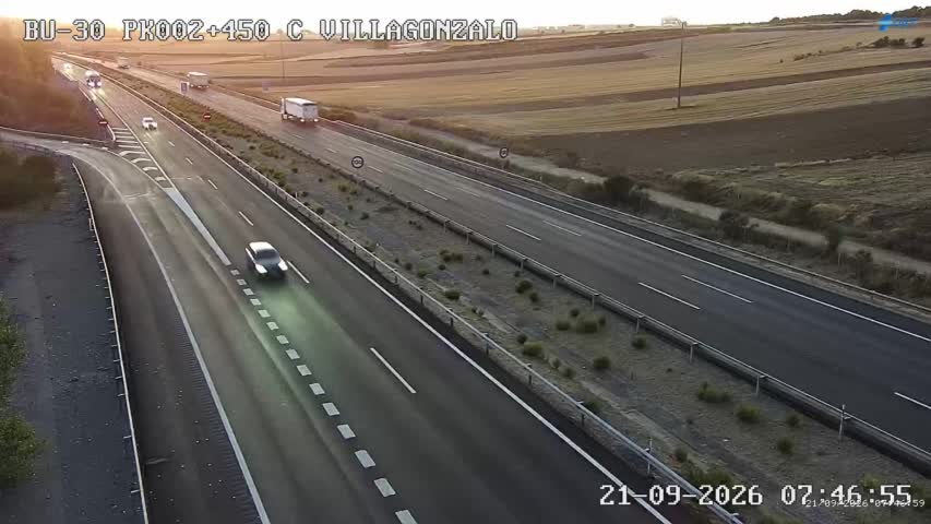 Cámara Burgos KM BU-30 2.45