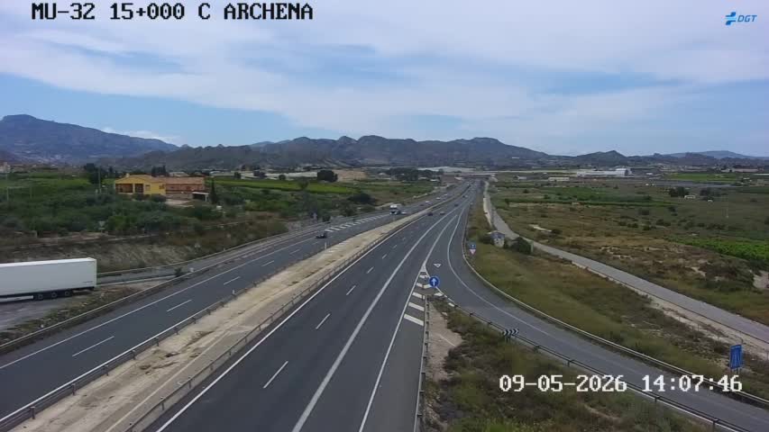 Cámara DGT A-30 PK 121 — A-30 km 121