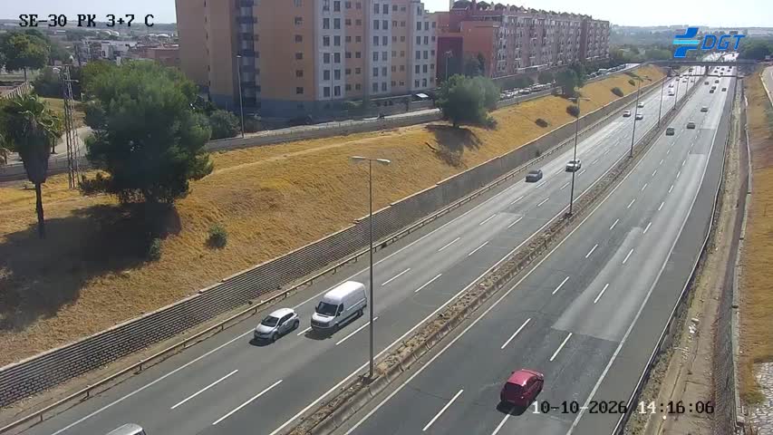 Cámara de tráfico en la SE-30, km 3.7