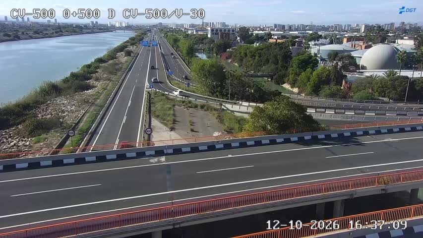 Cámara de tráfico en la CV-500, km 0.5