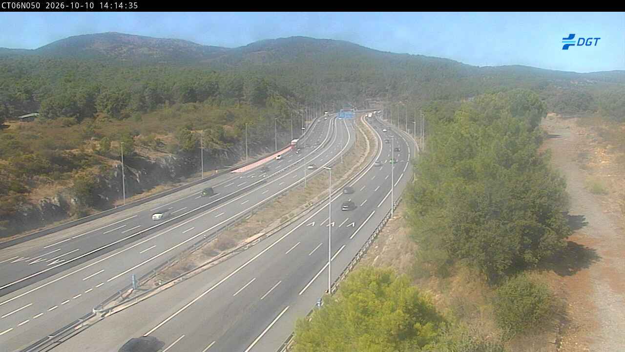 Cámara de tráfico en la AP-6, km 50.0