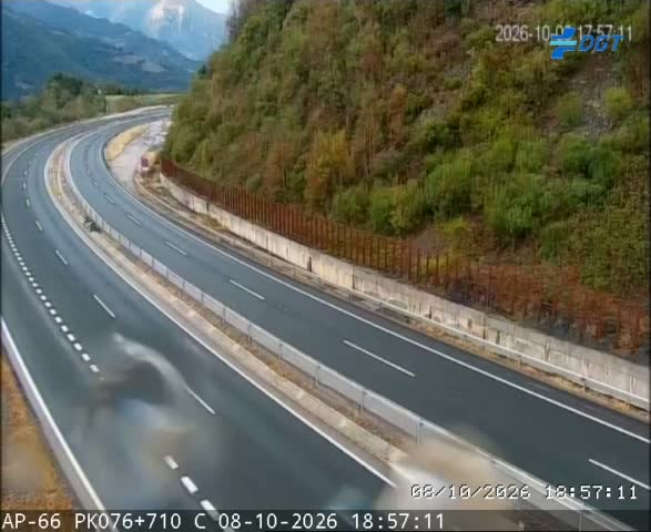 Cámara de tráfico en la AP-66, km 76.71