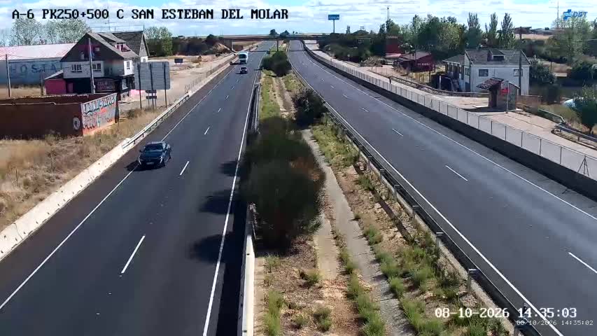 Cámara de tráfico en la A-6, km 250.5