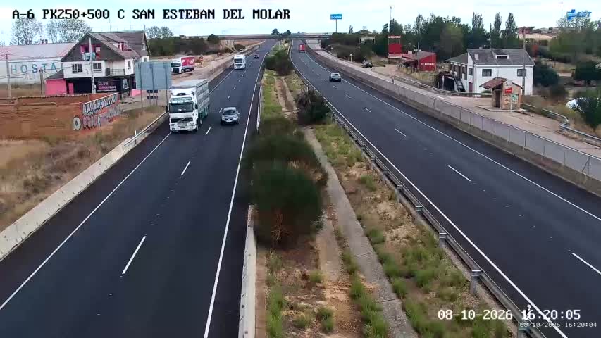 Cámara de tráfico en la A-6, km 250.5