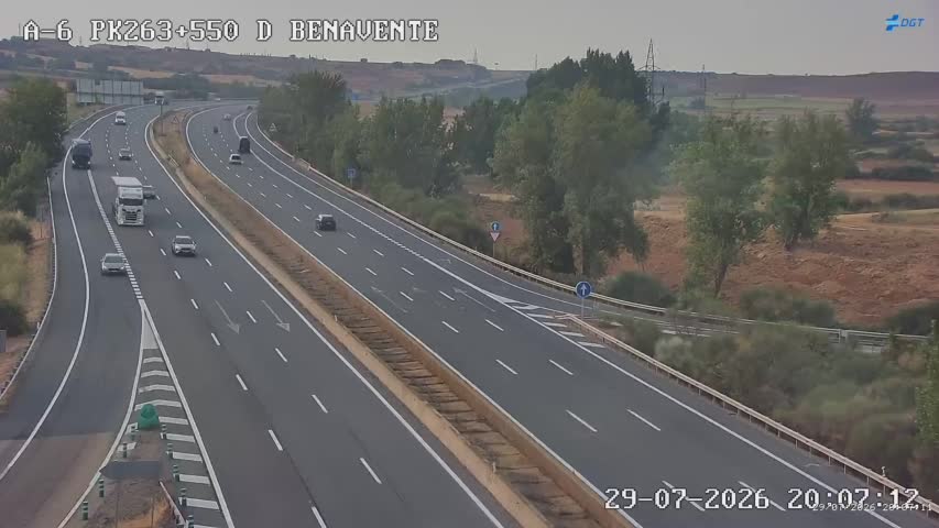 Cámara Paradores de Castrogonzalo (Km 263.5)