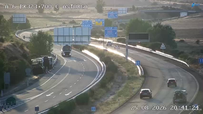 Cámara A-6 Provincia de León KM 323,7