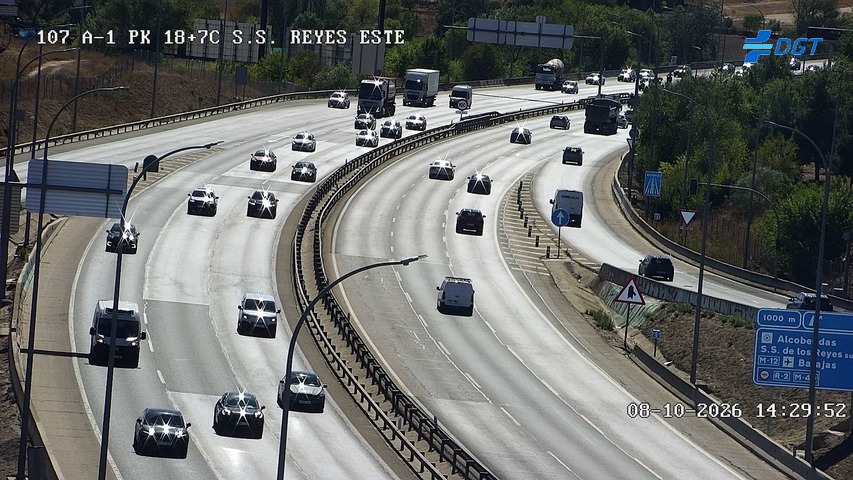 Cámara de tráfico en la A-1, km 18.7, provincia de Madrid