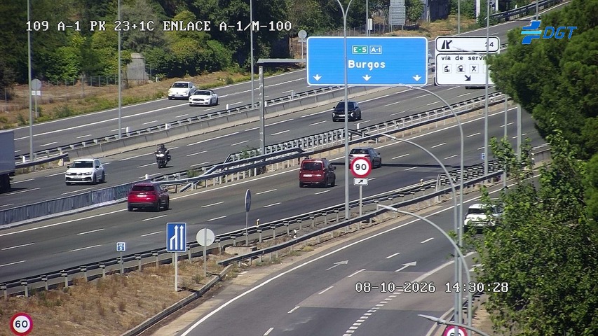 Cámara de tráfico en la A-1, km 23.1, provincia de Madrid