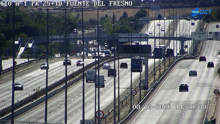 Cámara de tráfico en la A-1, km 25.1, provincia de Madrid
