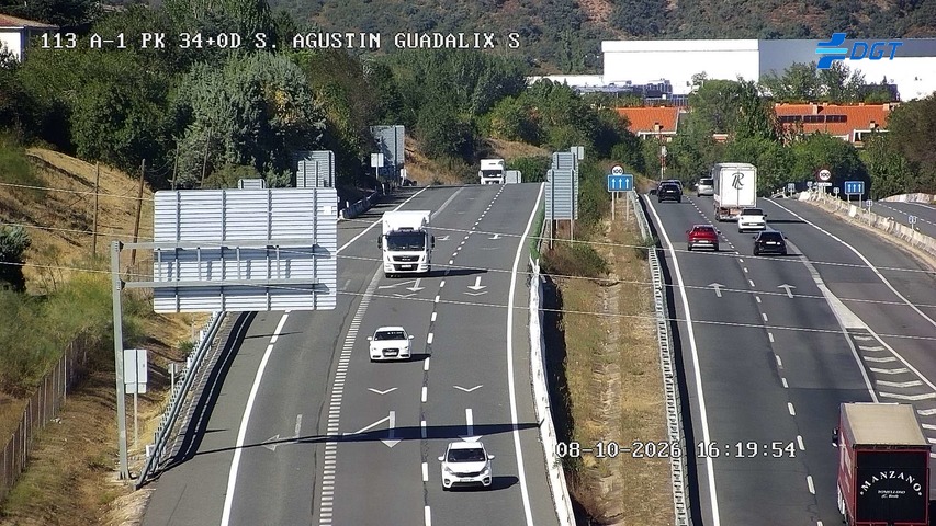 Cámara de tráfico en la A-1, km 34.0, provincia de Madrid