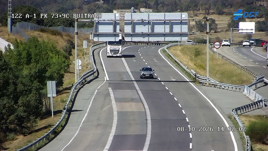 Cámara de tráfico en la A-1, km 73.95, provincia de Madrid