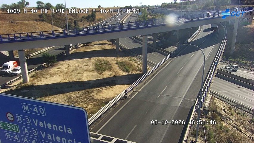 Cámara de tráfico en la M-40, km 9.9