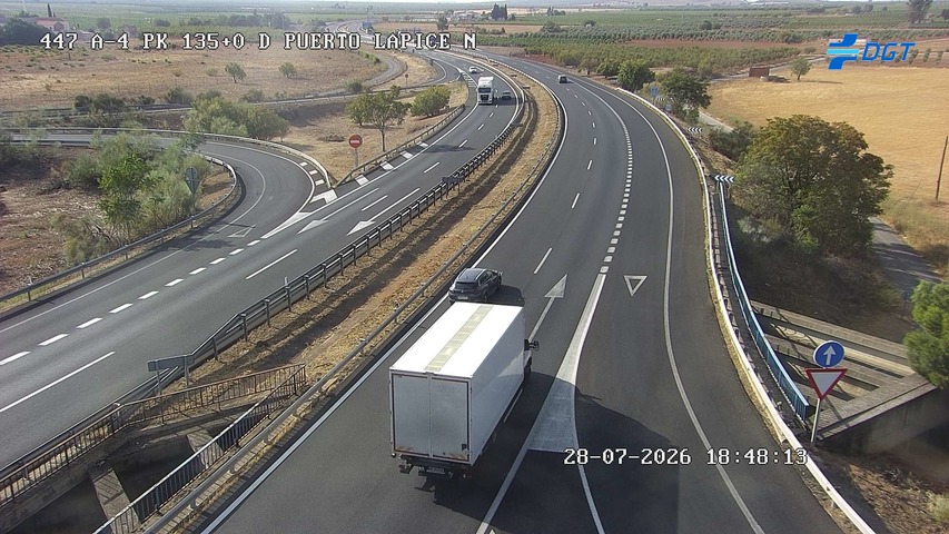 Cámara Puerto Lápice (Km 135.0)