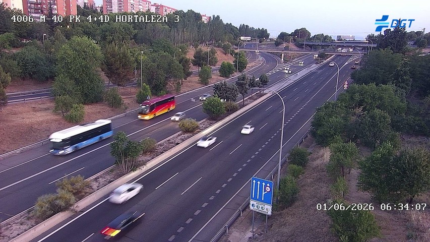 Madrid — M-40 km 4